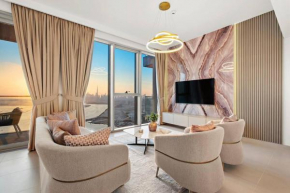 FIRST CLASS 2BR with Dubai Skyline & Sea view